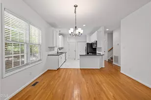 100 Brush Stream Dr, Cary, NC 27511 - Photo 23