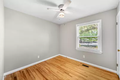 207 Centre Street, Tarboro, NC 27886 - Photo 13