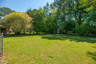 207 Centre St, Tarboro, NC 27886 - Photo 15
