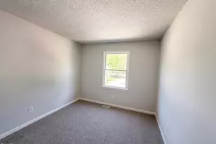 109 S McLean Ct, Cary, NC 27513 - Photo 11
