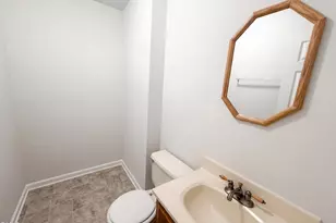 109 S McLean Ct, Cary, NC 27513 - Photo 15