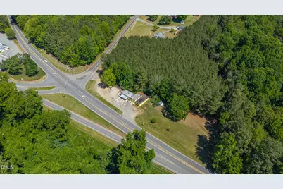 3202 U.S. 70 E, Hillsborough, NC 27278 - Photo 9