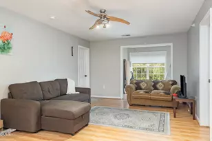 2011 Wolfmill Dr, Raleigh, NC 27603 - Photo 3