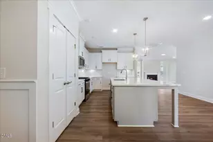 1272 Newton Dr, Mebane, NC 27302 - Photo 5