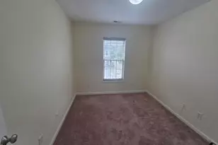 8346 Glenwood Springs Ct, Raleigh, NC 27616 - Photo 15