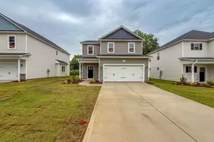 205 4th St, Erwin, NC 28339 - Photo 1