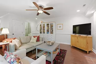 411 Summerwalk Cir, Chapel Hill, NC 27517 - Photo 7