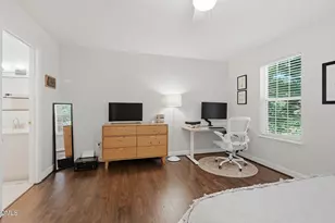 411 Summerwalk Cir, Chapel Hill, NC 27517 - Photo 25