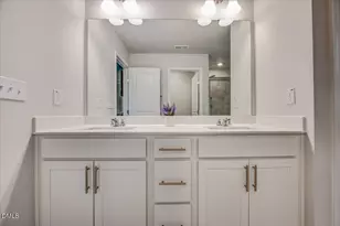 300 Garden Vine Trl, Raleigh, NC 27610 - Photo 23