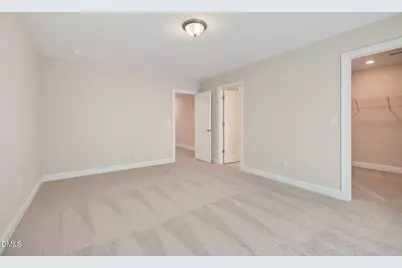 584 Barrington Row Avenue, Zebulon, NC 27597 - Photo 11