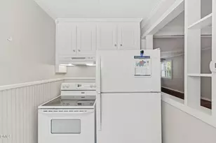 1504 Overbrook Rd, Burlington, NC 27215 - Photo 9