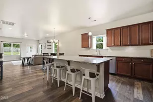 216 Clarendon Vw Ct, Sanford, NC 27330 - Photo 9