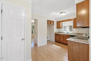 4952 Harbour Towne Dr, Raleigh, NC 27604 - Photo 29