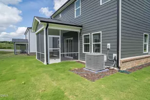 505 Southland Dr, Zebulon, NC 27597 - Photo 7