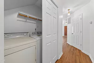 200 Lakewater, Cary, NC 27511 - Photo 15