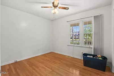 101 E Wilson Street, Smithfield, NC 27577 - Photo 17