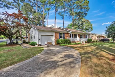 101 E Wilson Street, Smithfield, NC 27577 - Photo 3