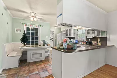 101 E Wilson Street, Smithfield, NC 27577 - Photo 11