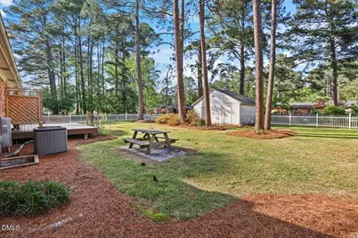 101 E Wilson Street, Smithfield, NC 27577 - Photo 27