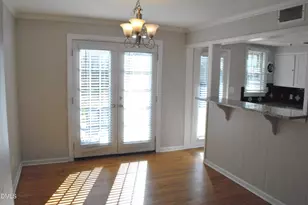 1038 Nichols Dr, Raleigh, NC 27605 - Photo 15