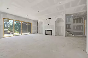 1221 Gunnison Pl, Raleigh, NC 27609 - Photo 11