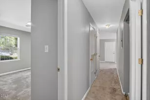 1630 Oxford Rd, Henderson, NC 27536 - Photo 19