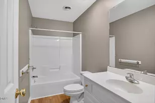 1630 Oxford Rd, Henderson, NC 27536 - Photo 23