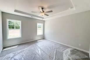 10 Diamond Crk Dr, Zebulon, NC 27597 - Photo 9