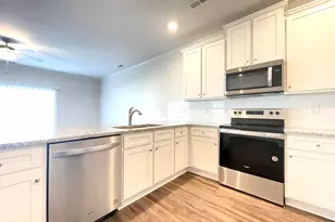 6911 Outfall Point Ln, Raleigh, NC 27616 - Photo 13