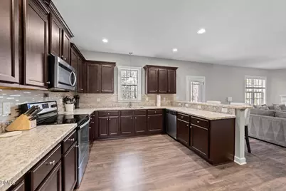 94 Diamond Creek Drive, Clayton, NC 27520 - Photo 7