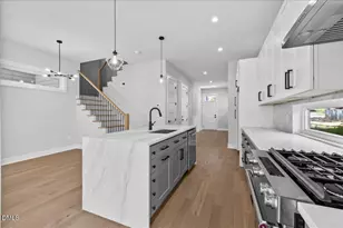 541 Bragg St, Raleigh, NC 27610 - Photo 7