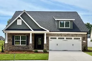 1010 Fairhaven Dr, Mebane, NC 27302 - Photo 1