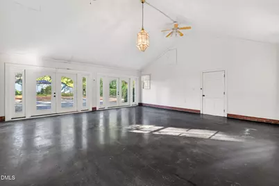 207 W 3rd Street, Princeton, NC 27569 - Photo 27