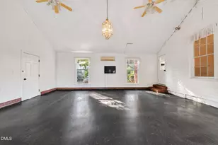 207 W 3rd St, Princeton, NC 27569 - Photo 29