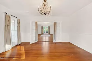 207 W 3rd St, Princeton, NC 27569 - Photo 9