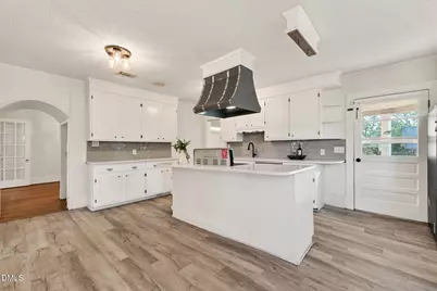 207 W 3rd Street, Princeton, NC 27569 - Photo 11