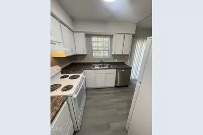 120 Byrum Street #18, Cary, NC 27511 - Photo 5