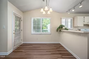 104 Duchess Ln, Chapel Hill, NC 27517 - Photo 5