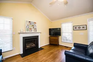 205 Beauregard Ln, Mebane, NC 27302 - Photo 7