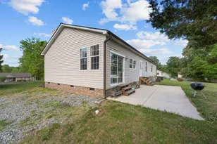 310 Carriage Loop, Burlington, NC 27217 - Photo 5