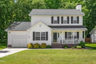 809 Swan Hill Ct, Fuquay-Varina, NC 27526 - Photo 1