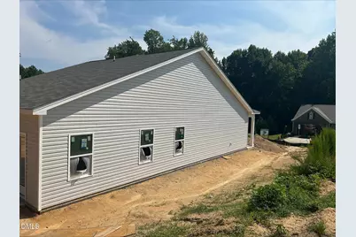 127 White Azalea Way, Benson, NC 27504 - Photo 5