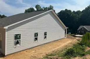 127 White Azalea Wy, Benson, NC 27504 - Photo 5