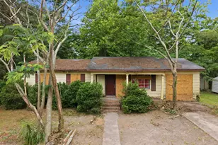 402 Abel St, Greenville, NC 27834 - Photo 1