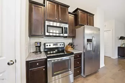 39 Fairview Street, Clayton, NC 27520 - Photo 5