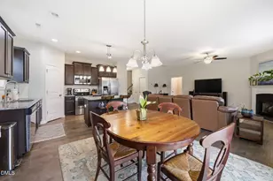 39 Fairview St, Clayton, NC 27520 - Photo 17