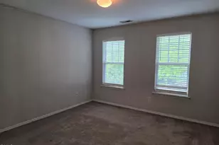 8208 Stone Cellar Dr, Raleigh, NC 27613 - Photo 11