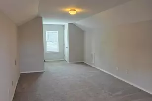 8208 Stone Cellar Dr, Raleigh, NC 27613 - Photo 5