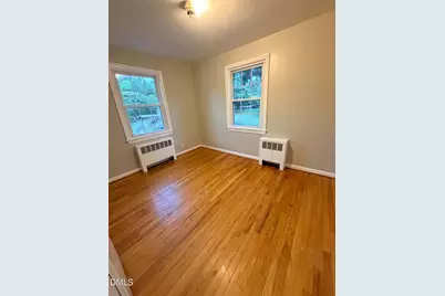 1400 Roslyn Drive #Unit 11d, Burlington, NC 27215 - Photo 9