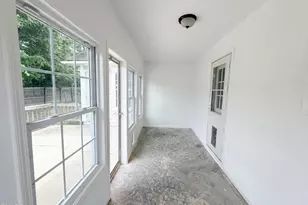 617 Country Ln, Holly Springs, NC 27540 - Photo 13